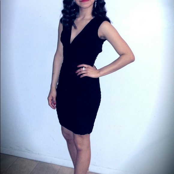 BCBGMaxAzria Ruched Cutout Back Dress - Picture 7 of 9